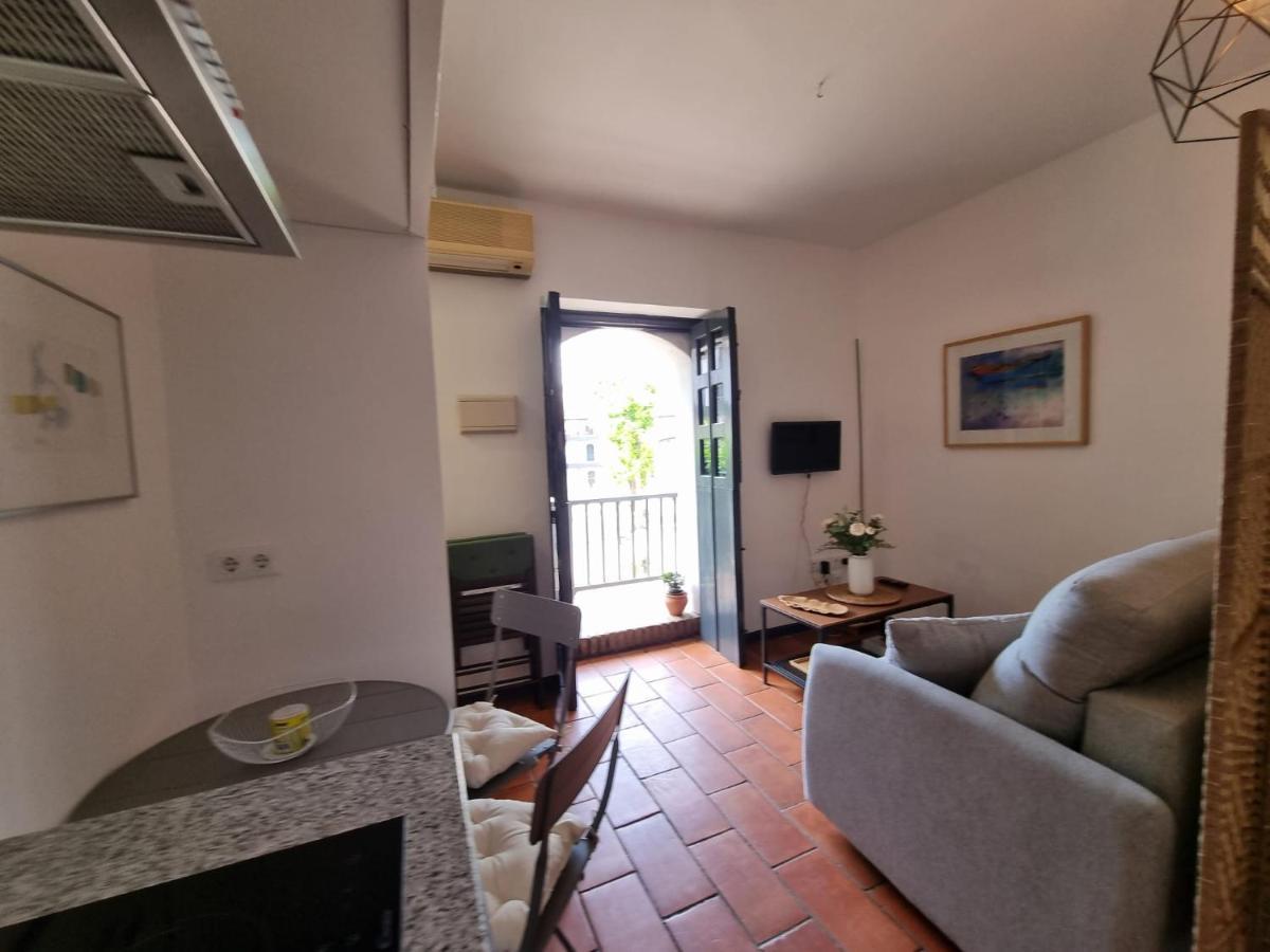 Apartamento Con Patio Sevillano Exterior foto